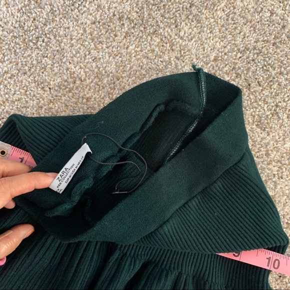 3/$30 bundle Zara Skirt - Picture 4 of 4